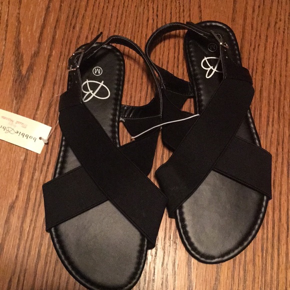 Bobbie Brooks Shoes - NWT Bobbie Brooks Black Sandal 7-8